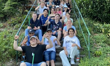 Gruppenfoto nach dem Minigolf spielen